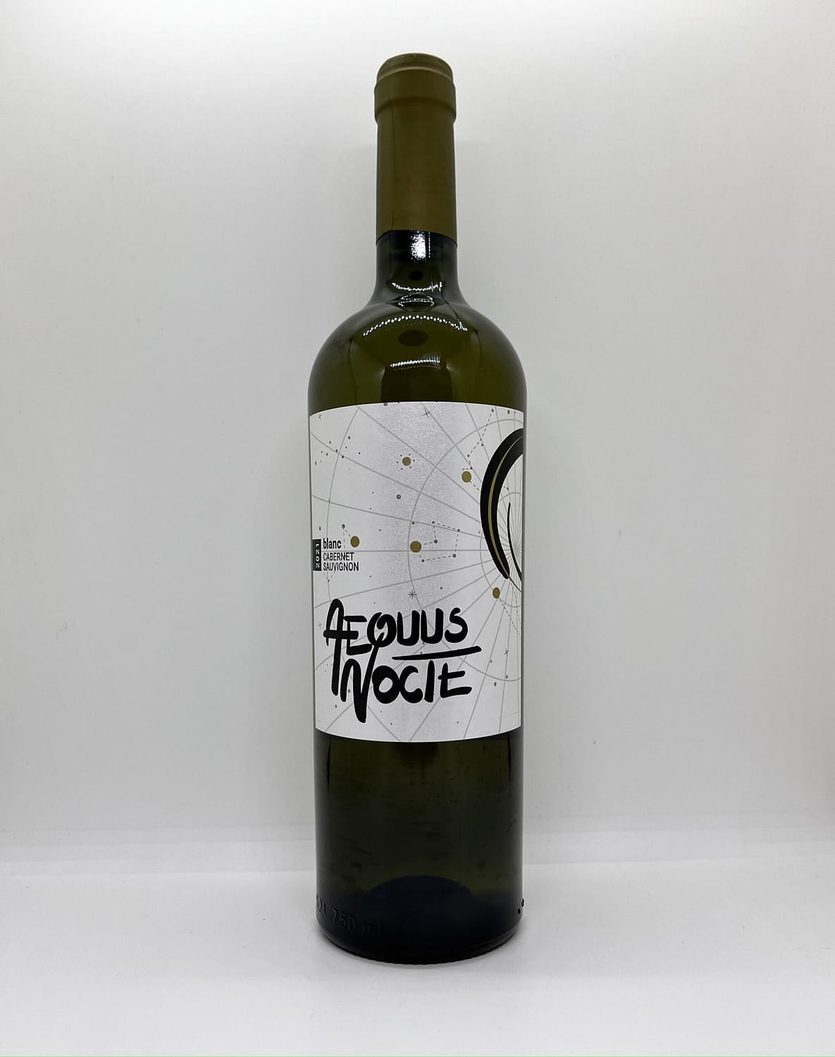 vino aequus nocte blanc de cabernet sauvignon